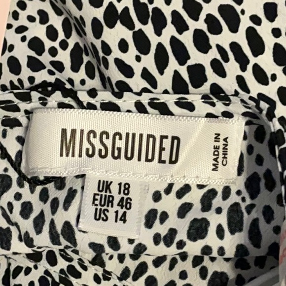 MISSGUIDED Flutter Sleeve Dalmatian Print Midi Dress, Size 14; NWT - Picture 9 of 16